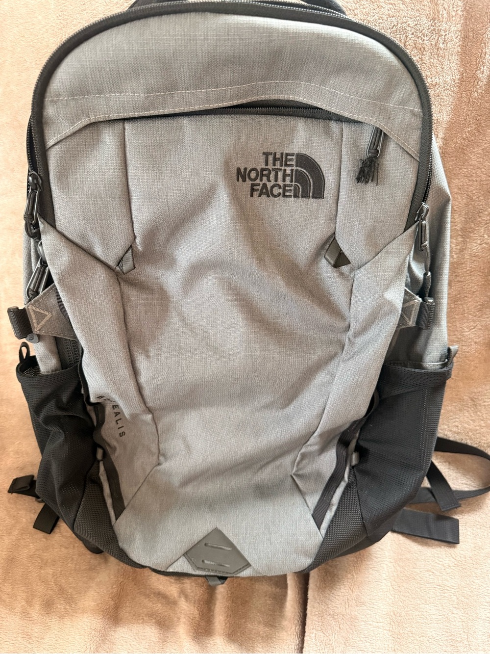 The North Face Borealis Light Gray & Black 28L Backpack Hiking School Laptop TNF